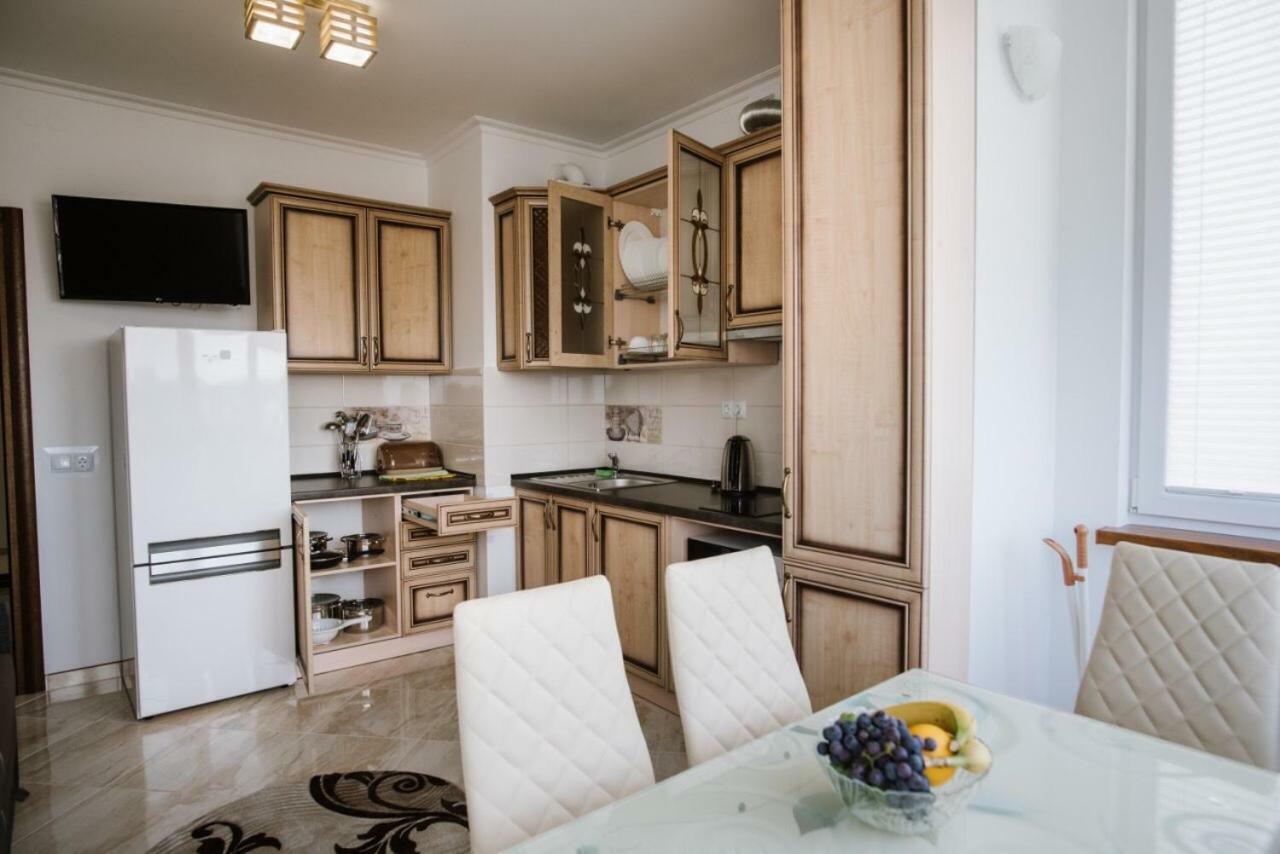 Квартира Трускавец,Бювет 500М Truskavets Buitenkant foto