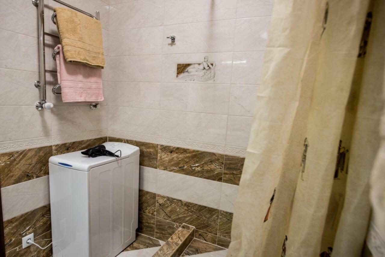 Квартира Трускавец,Бювет 500М Truskavets Buitenkant foto