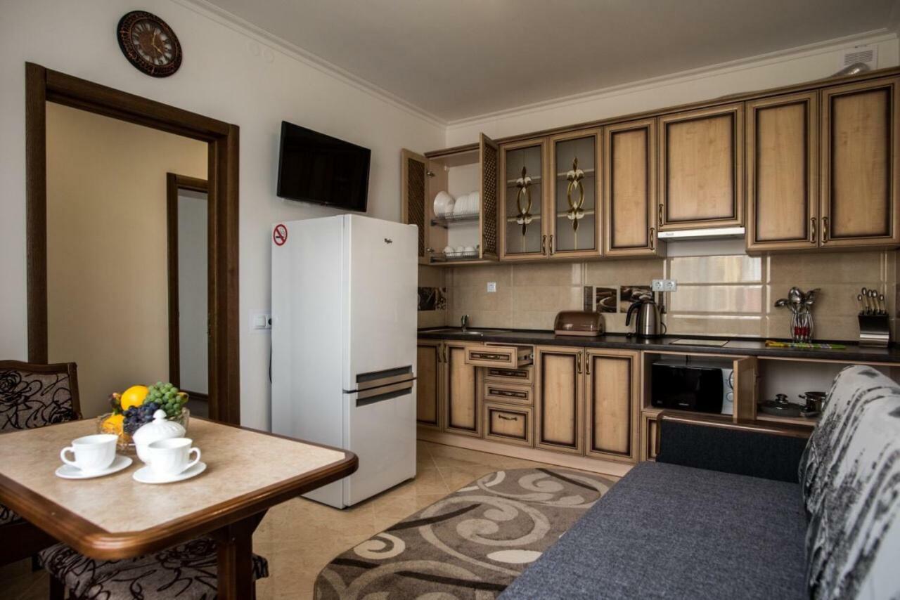 Квартира Трускавец,Бювет 500М Truskavets Buitenkant foto