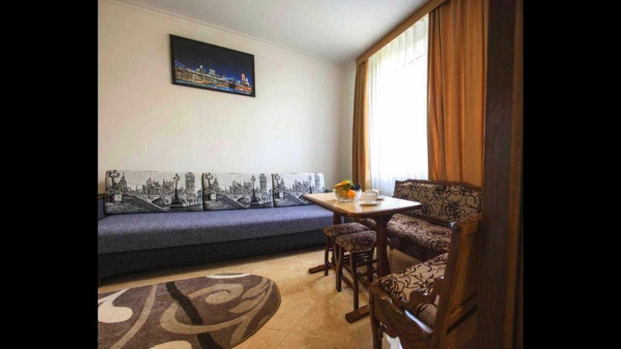 Квартира Трускавец,Бювет 500М Truskavets Buitenkant foto