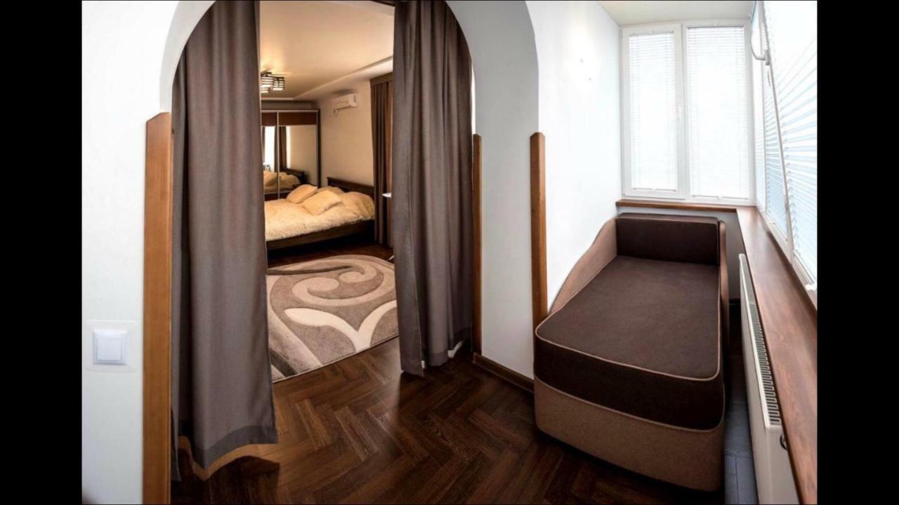 Квартира Трускавец,Бювет 500М Truskavets Buitenkant foto